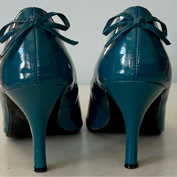 MAURICES TEEL PATENT PUMP - Picture 2 of 9